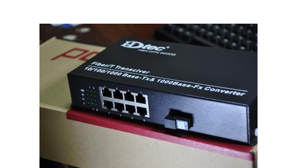 HDTEC Fiber Switch PoE 8 Port 100M