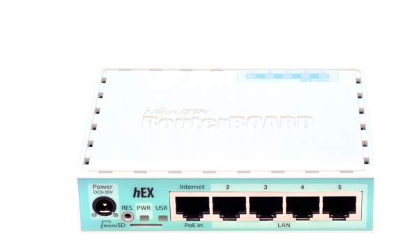 Router Mikrotik RB750-Gr3 hEX