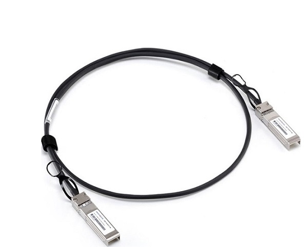 10GBASE-CU SFP+ Cable CISCO SFP-H10GB-CU1-5M=