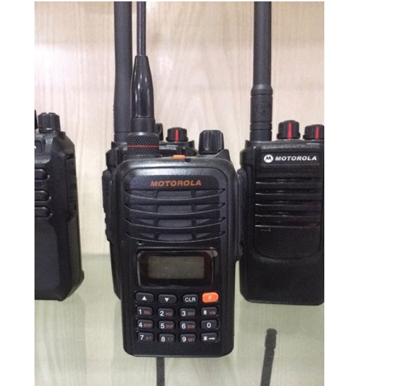 Máy bộ đàm Motorola AV990Plus VHF