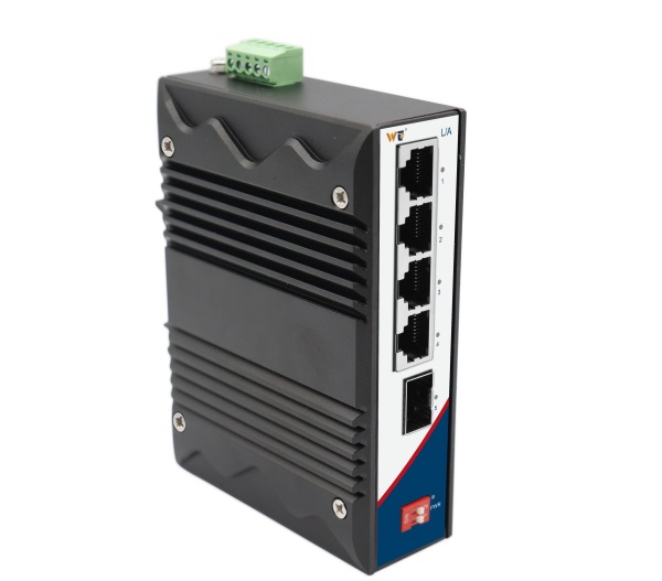 4-port 10/100Base-T(X) Industrial DIN-Rail Switch WINTOP YT-RS235-1F4T (SFP)