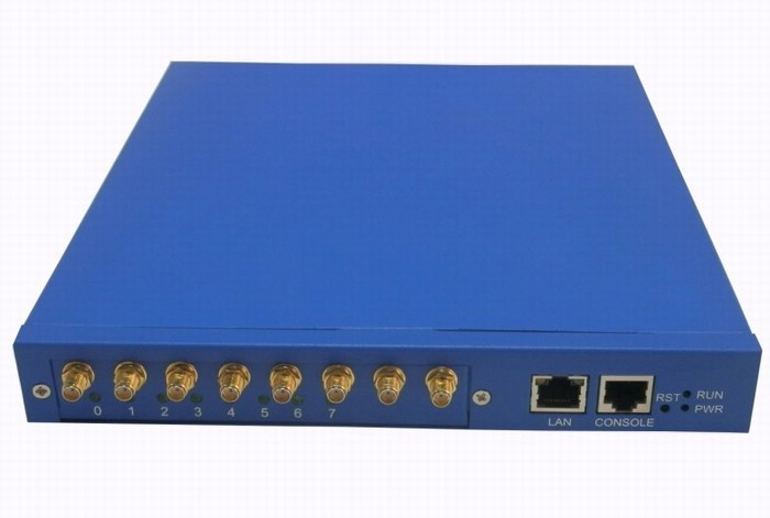 GSM Gateway Dinstar DWG2000C-8G