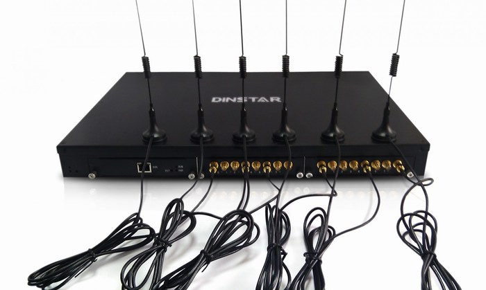 GSM Gateway Dinstar DWG2000B-8G